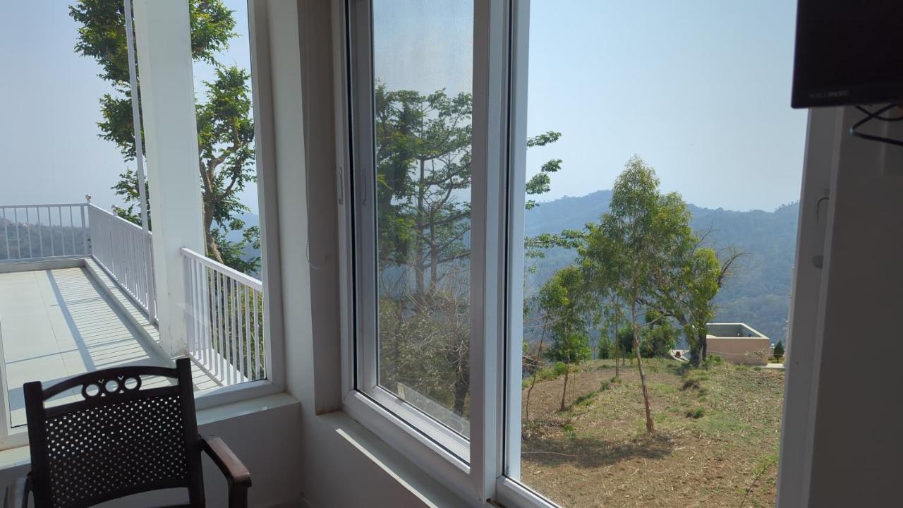 Mayur Home Stay, Morni Hills Zewnętrze zdjęcie