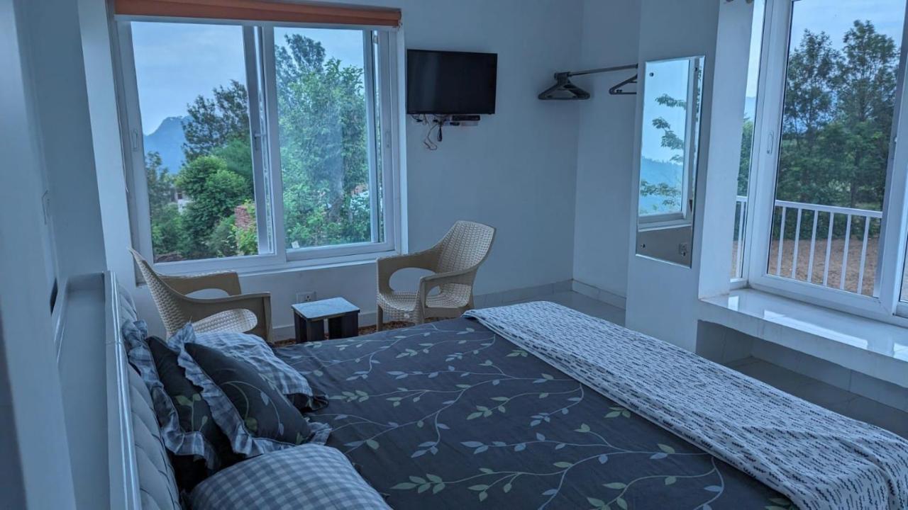Mayur Home Stay, Morni Hills Zewnętrze zdjęcie